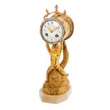 Reloj de sobremesa francés en bronce dorado y mármol, fles. del s.XIX.