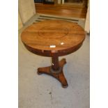 Small 19th Century rosewood circular pedestal table (at fault)