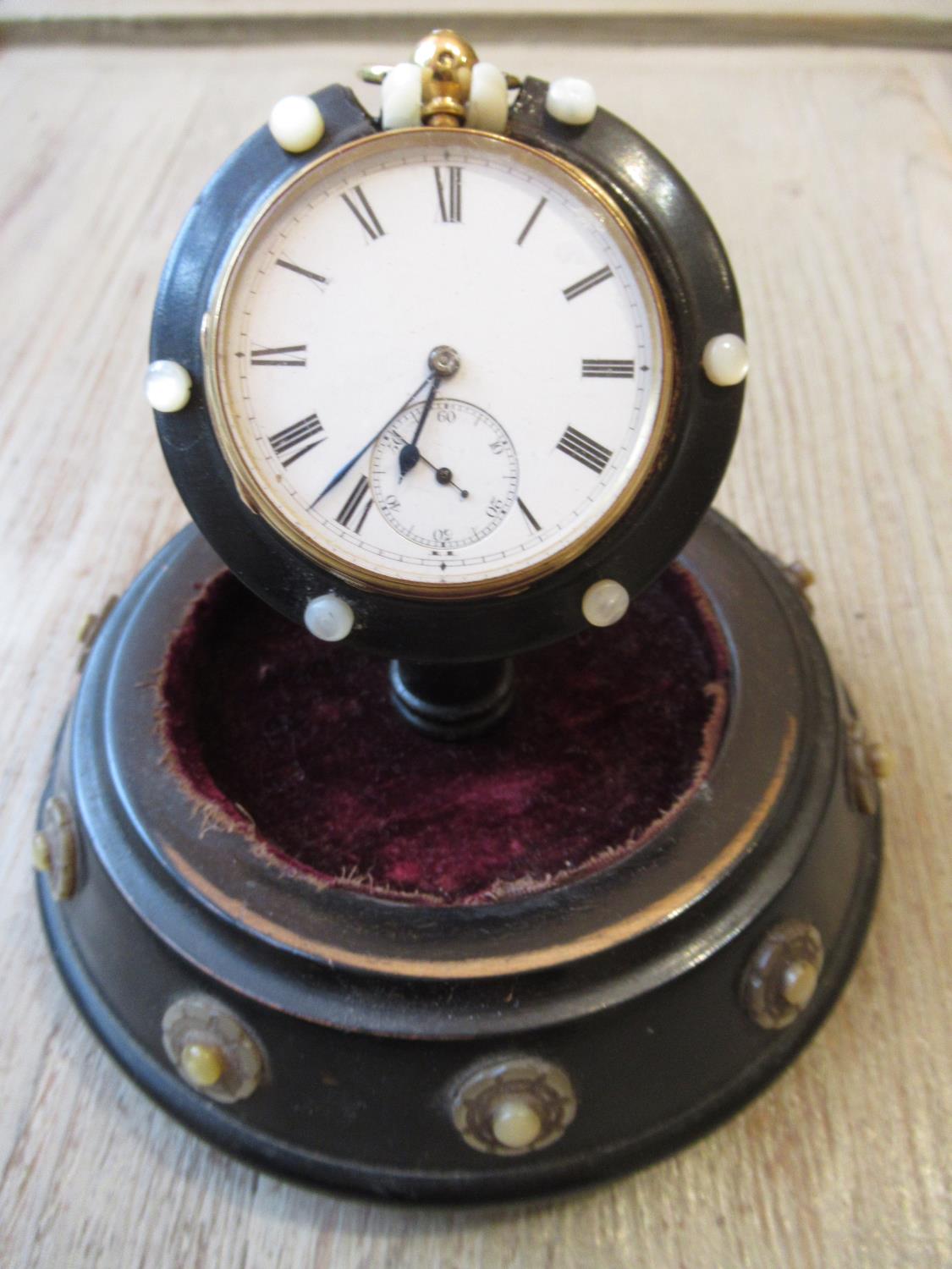 18ct Gold cased open face pocket watch, the enamel dial with Roman numerals and subsidiary - Image 2 of 5