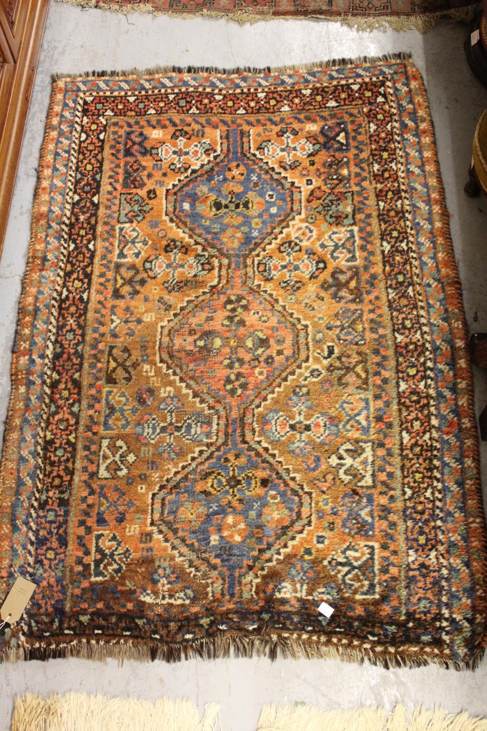 Small Hamadan rug and a small Shiraz rug 49ins x 32ins 45ins x 26ins - Image 2 of 2