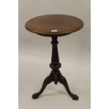 19th Century mahogany circular pedestal table on baluster turned and carved support with swept legs