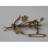 9ct Gold and split pearl floral spray brooch