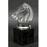 LALIQUE CAR MASCOT - LONGCHAMP/HORSE a frosted glass car mascot Longchamp, in the form of Horse's