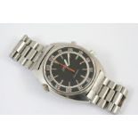 A GENTLEMAN'S STAINLESS STEEL CHRONOSTOP SEAMASTER WRISTWATCH BY OMEGA signed circular black dial,