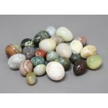 COLLECTION OF TWENTY FIVE HARDSTONE EGGS, in various sizes (25)