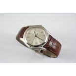 A GENTLEMAN'S STAINLESS STEEL WRISTWATCH BY EBEL the signed circular silver coloured dial with Roman