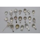 SEVENTEEN VARIOUS ANTIQUE CADDY SPOONS (including one French & four Dutch examples), a Dutch