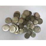 A COLLECTION OF PART SILVER COINAGE TO INCLUDE HALFCROWNS, FLORINS AND SHILLINGS. George V and VI