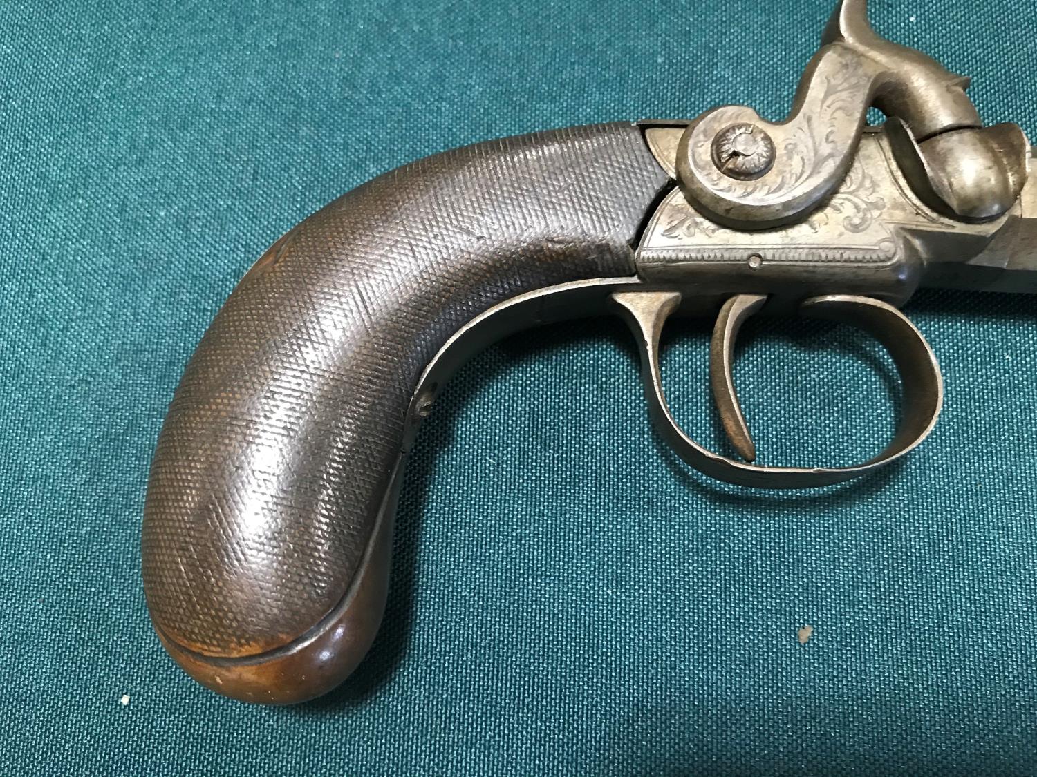 A POCKET PISTOL BY EGAN OF BRADFORD. A 19th century 50 bore percussion pocket pistol with a 7.5cm - Image 4 of 5