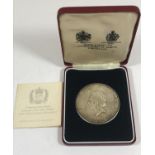 A QUEEN'S JUBILEE SILVER MEDAL BY LESLIE DURBIN FOR SPINK. A silver medal by Leslie Durbin, the