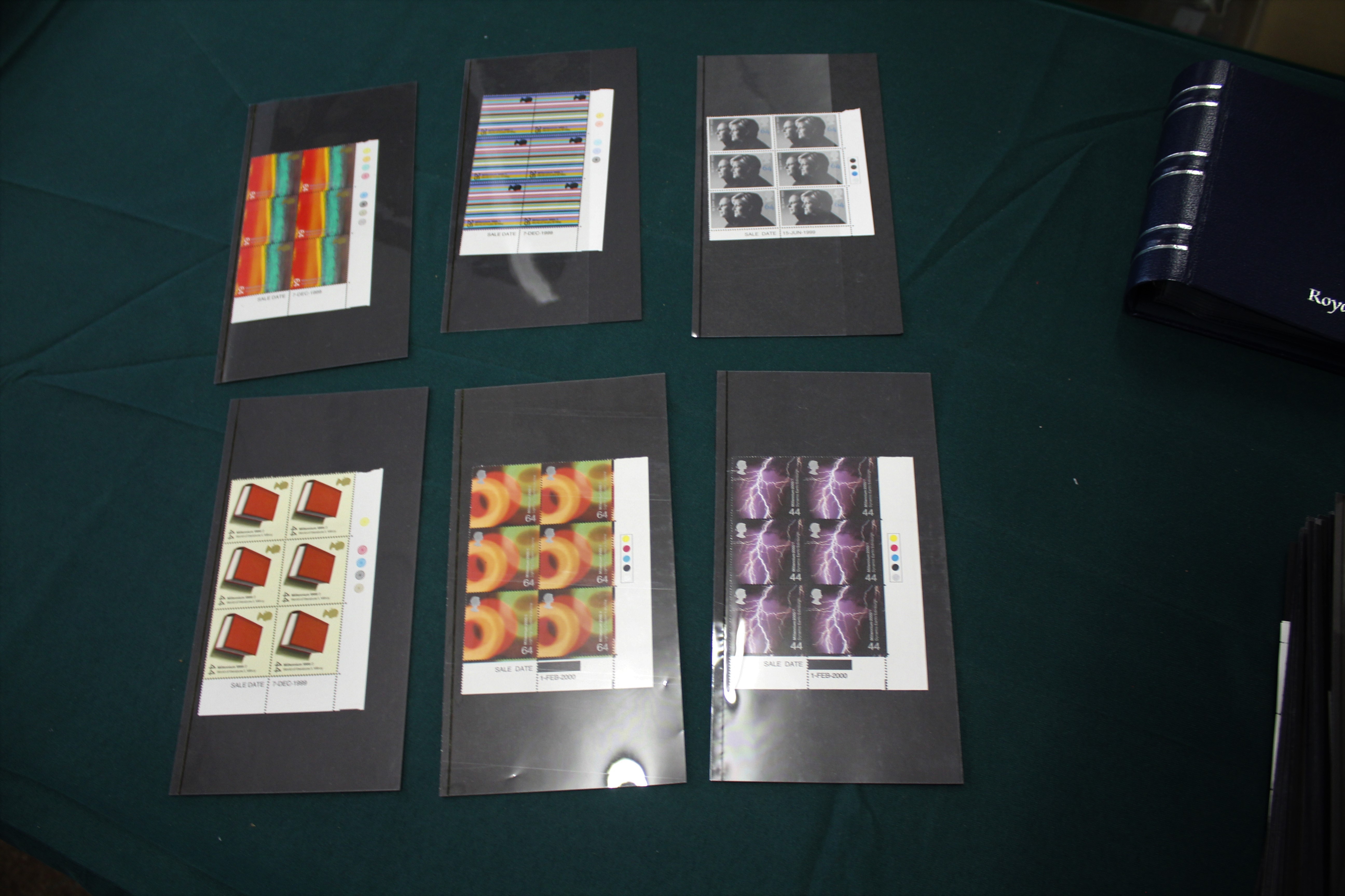 STAMP SETS & BOOKLETS a mixed lot including a Royal Mail Prestige Stamp Album with stamp booklets ( - Image 5 of 24