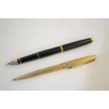 PARKER FOUNTAIN PEN a Parker 75 Thuya fountain pen with a 18k nib, also with a Parker 75 Argent