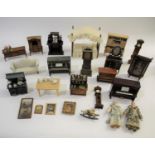 LARGE QTY OF DOLLS HOUSE FURNITURE & ACCESSORIES a large qty of modern dolls house furniture