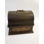 EDISON TRIUMPH PHONOGRAPH a large phonograph in an oak case, the plaque with Serial Number 38139 and