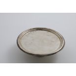 A RARE EARLY QUEEN ANNE, NORTH COUNTRY PROVINCIAL COMMUNION TAZZA with a convex moulded border and a