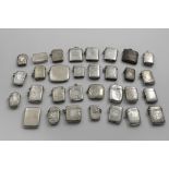 TWENTY-NINE VARIOUS VESTA CASES a small pill box and a plated vesta case, many with initials/
