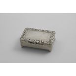 AN EARLY VICTORIAN RECTANGULAR SNUFF BOX with engine-turned decoration with raised floral scroll