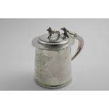 CLOTHWORKERS COMPANY:- A mid 20th century copy of a late 17th century tankard with a sheep finial,