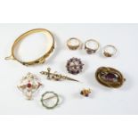 A QUANTITY OF JEWELLERY including an amethyst and gold brooch, circular, mounted with circular-cut