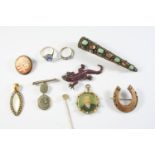 A QUANTITY OF JEWELLERY including a gilt metal, enamel and gem set posy holder designed as a brooch,