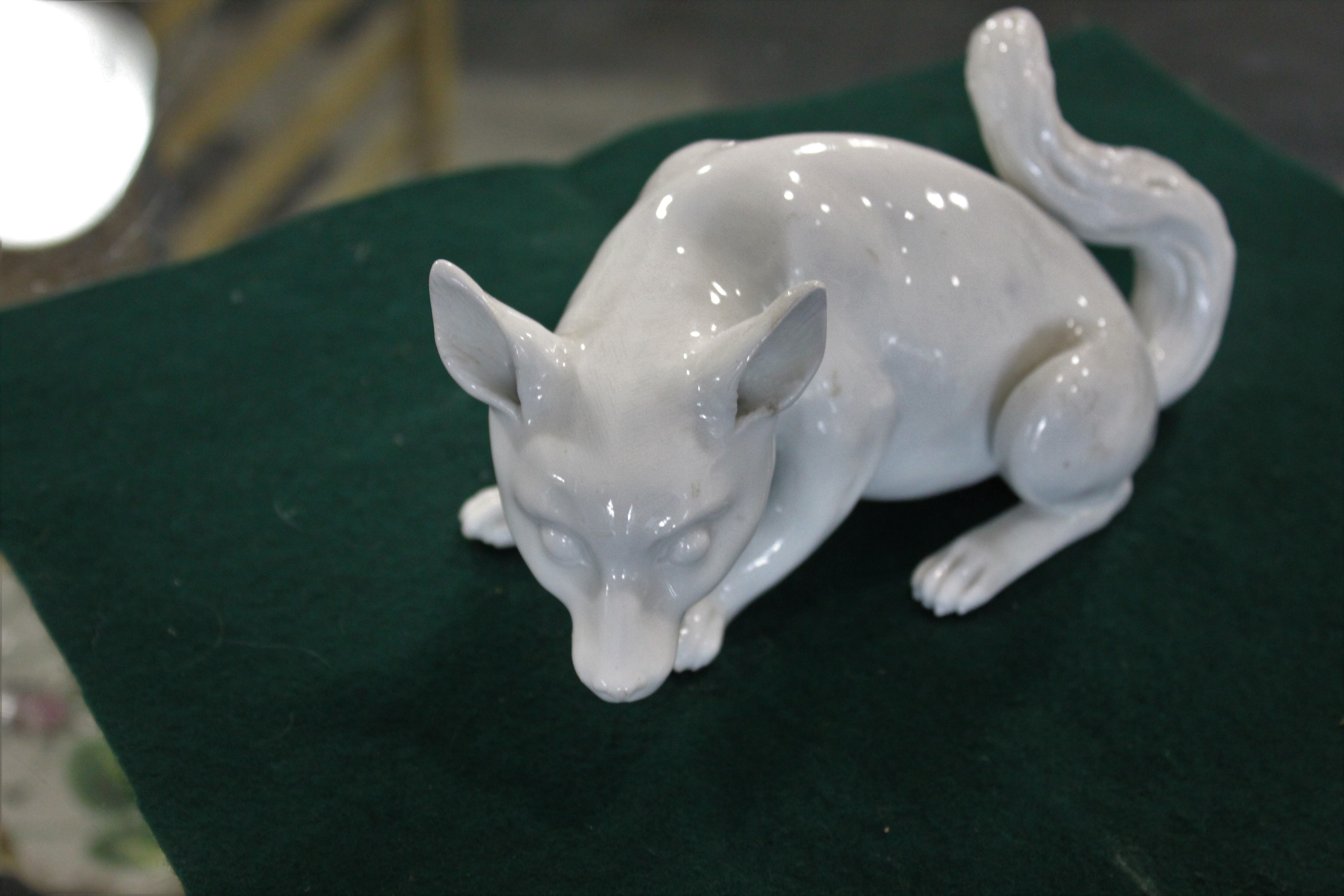 MEISSEN FOX probably later 18th century, crouching, in white, blue crossed sword marks to edge, - Image 3 of 10