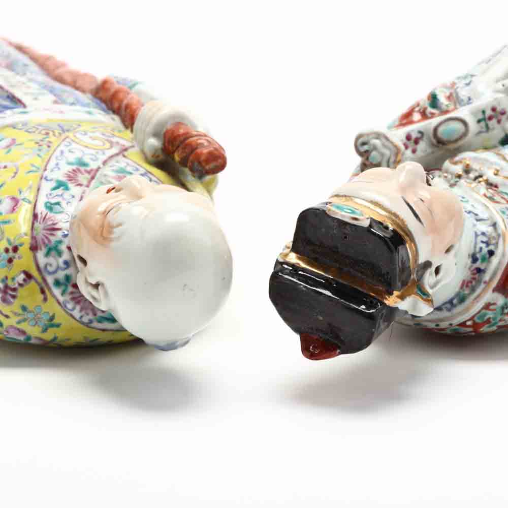 Two Chinese Famille Rose Porcelain Figures - Image 3 of 5