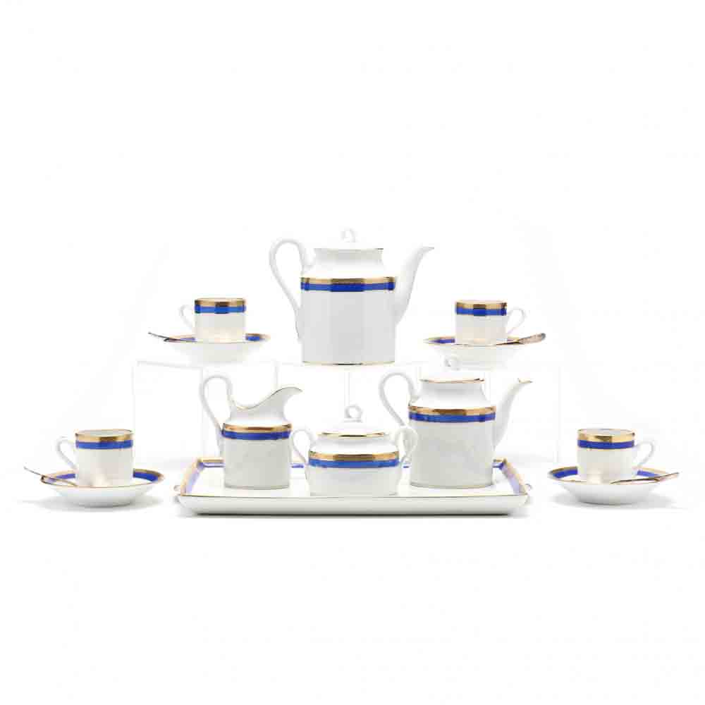 Richard Ginori Nine Piece Porcelain Demi-tasse Set