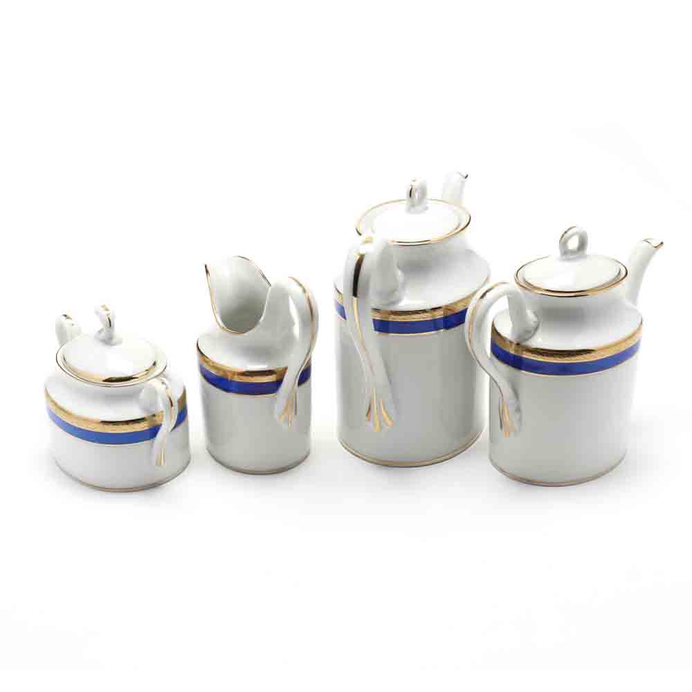 Richard Ginori Nine Piece Porcelain Demi-tasse Set - Image 6 of 10