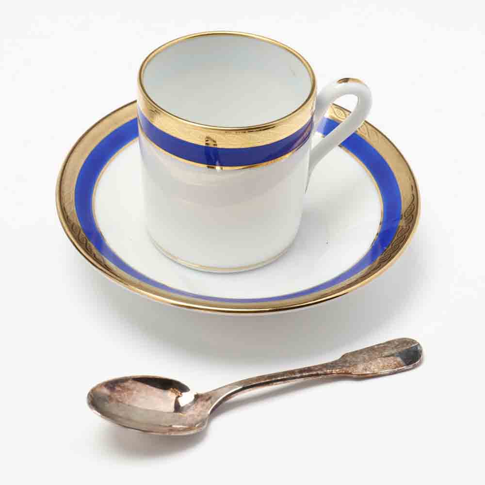 Richard Ginori Nine Piece Porcelain Demi-tasse Set - Image 2 of 10