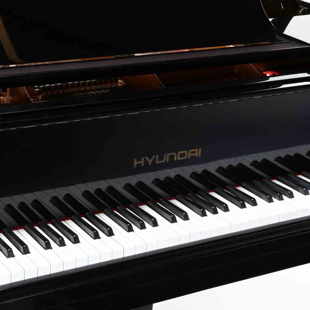 Hyundai G-80A Baby Grand Piano - Image 2 of 17