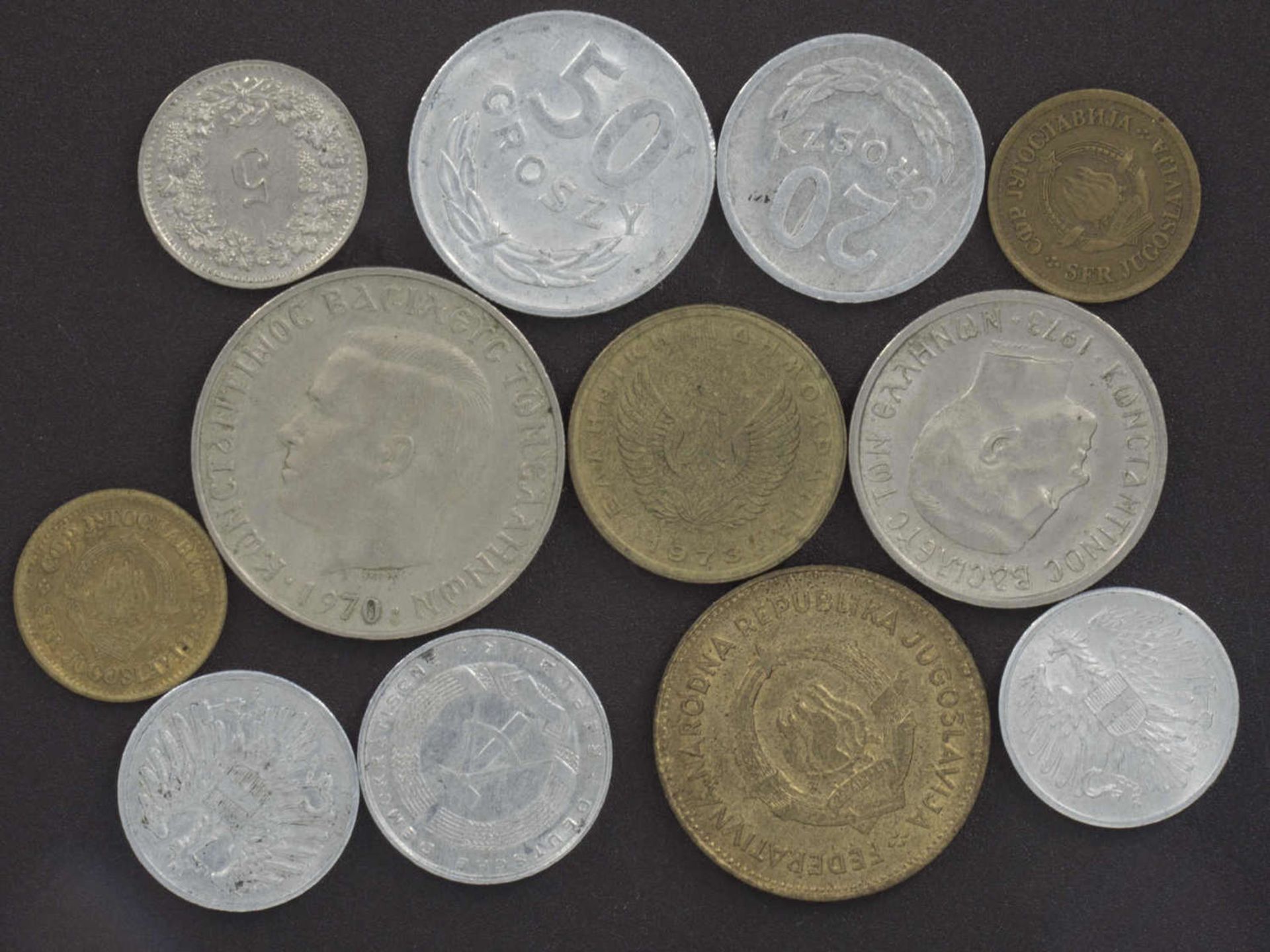 Lot of coins from Europe. Please visit.