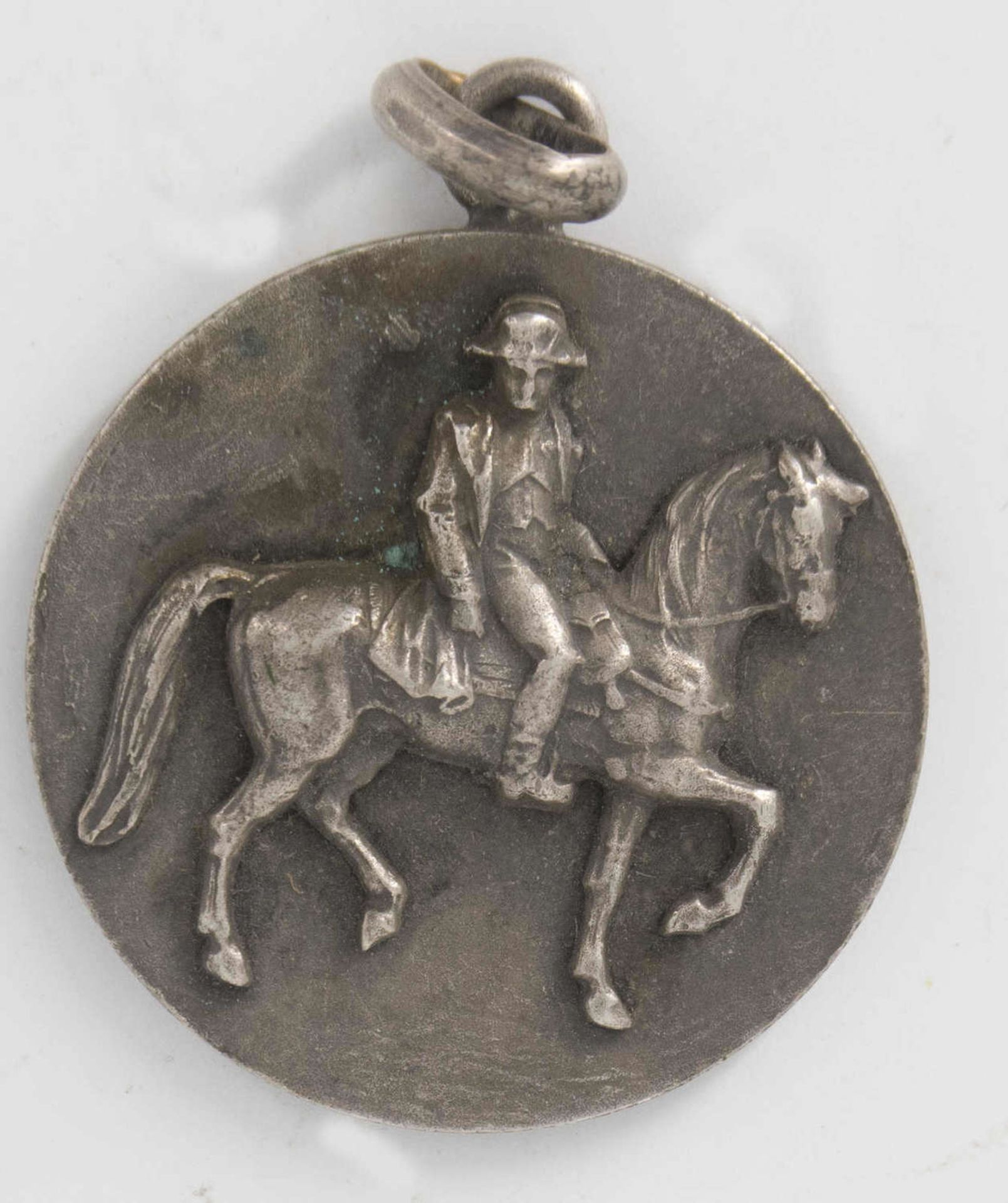 Medal Napoleon. Avers: Napoleon riding. Reverse: Bust of Napoleon looking to the left. Diameter: