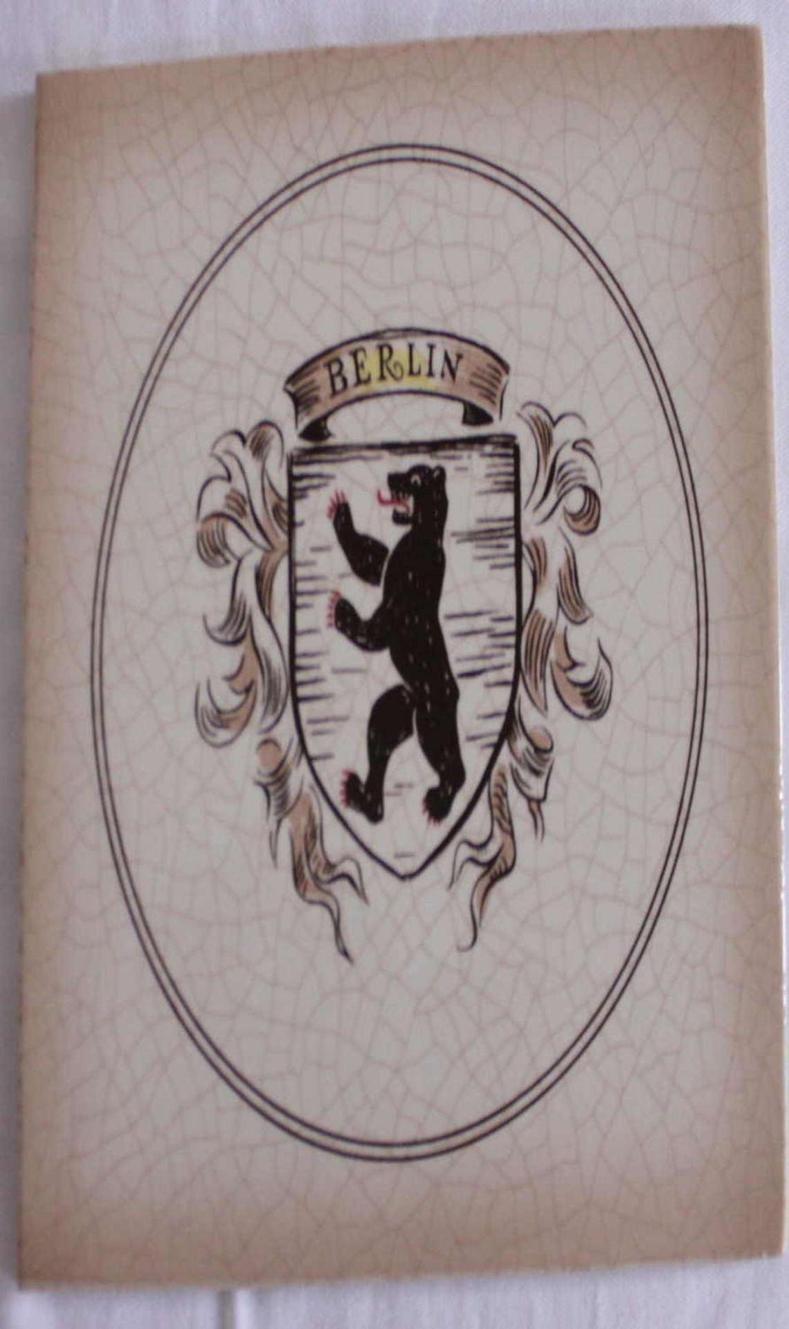 Wall tile Grünstadter Keramik, motif city coat of arms Berlin. 15x15 cm<