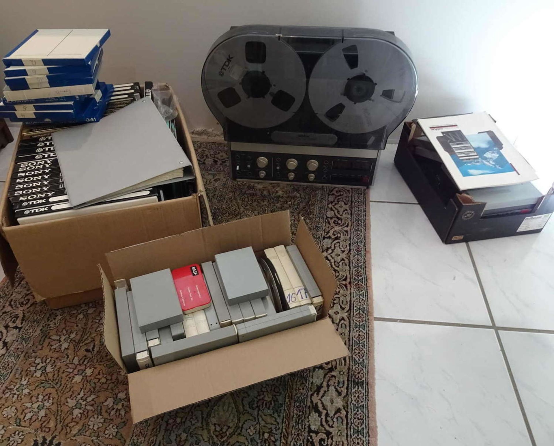 Revox B77 tape recorder with many tapes. Function not checked!