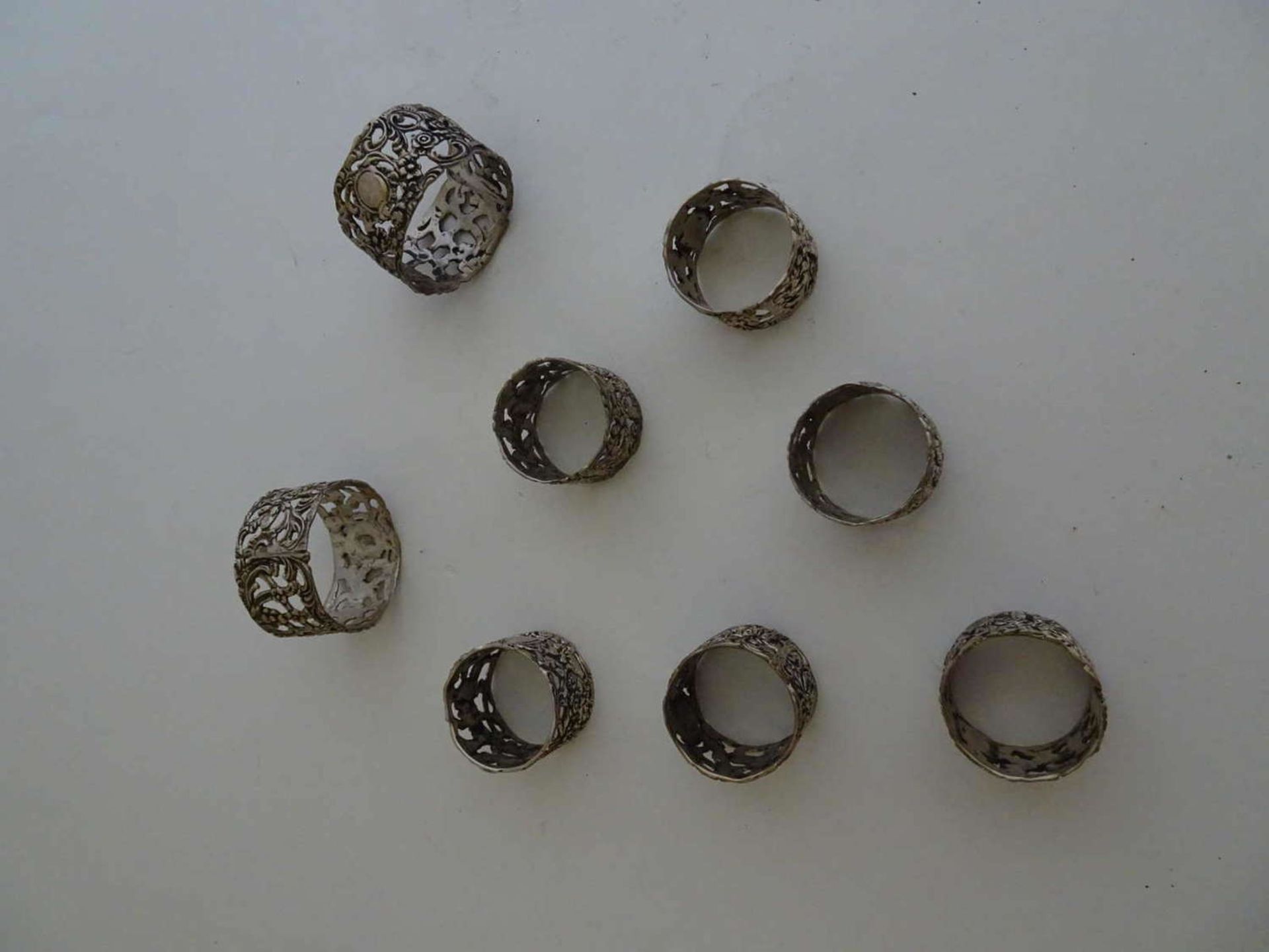 Lot older silver napkin rings, as well 2 larger, as well as 6 small rings. All 835 stamped. Model "