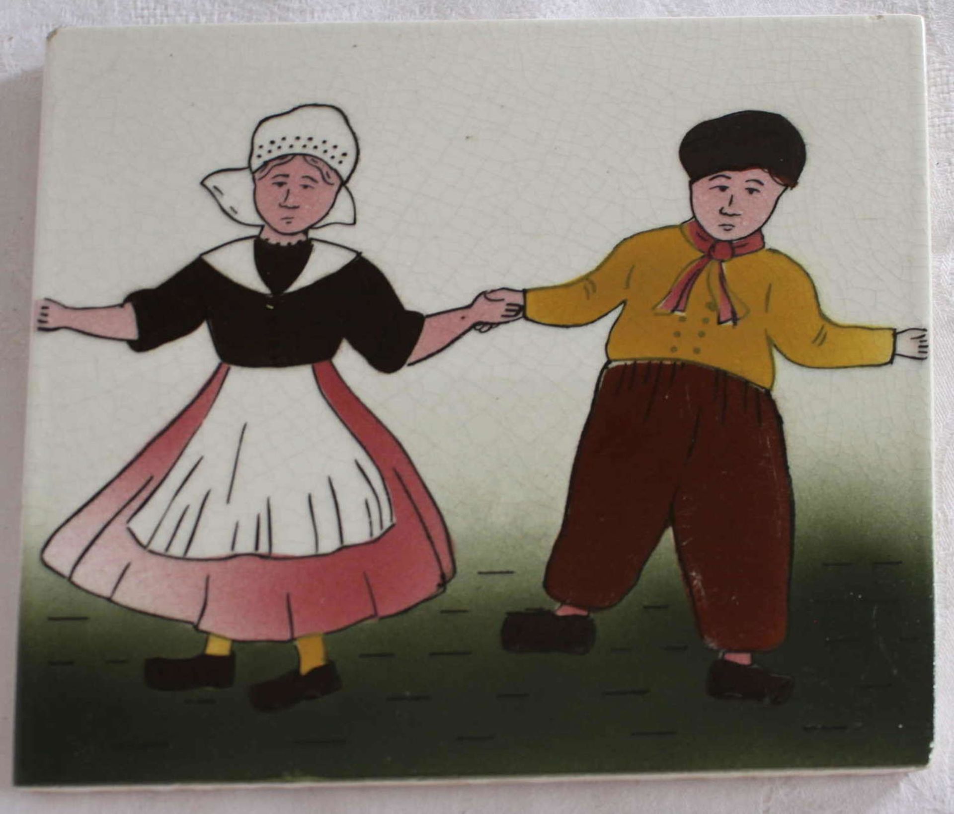 Wall tile Grünstadt ceramic, motif dancing couple. Partly chip. 15x15 cm<