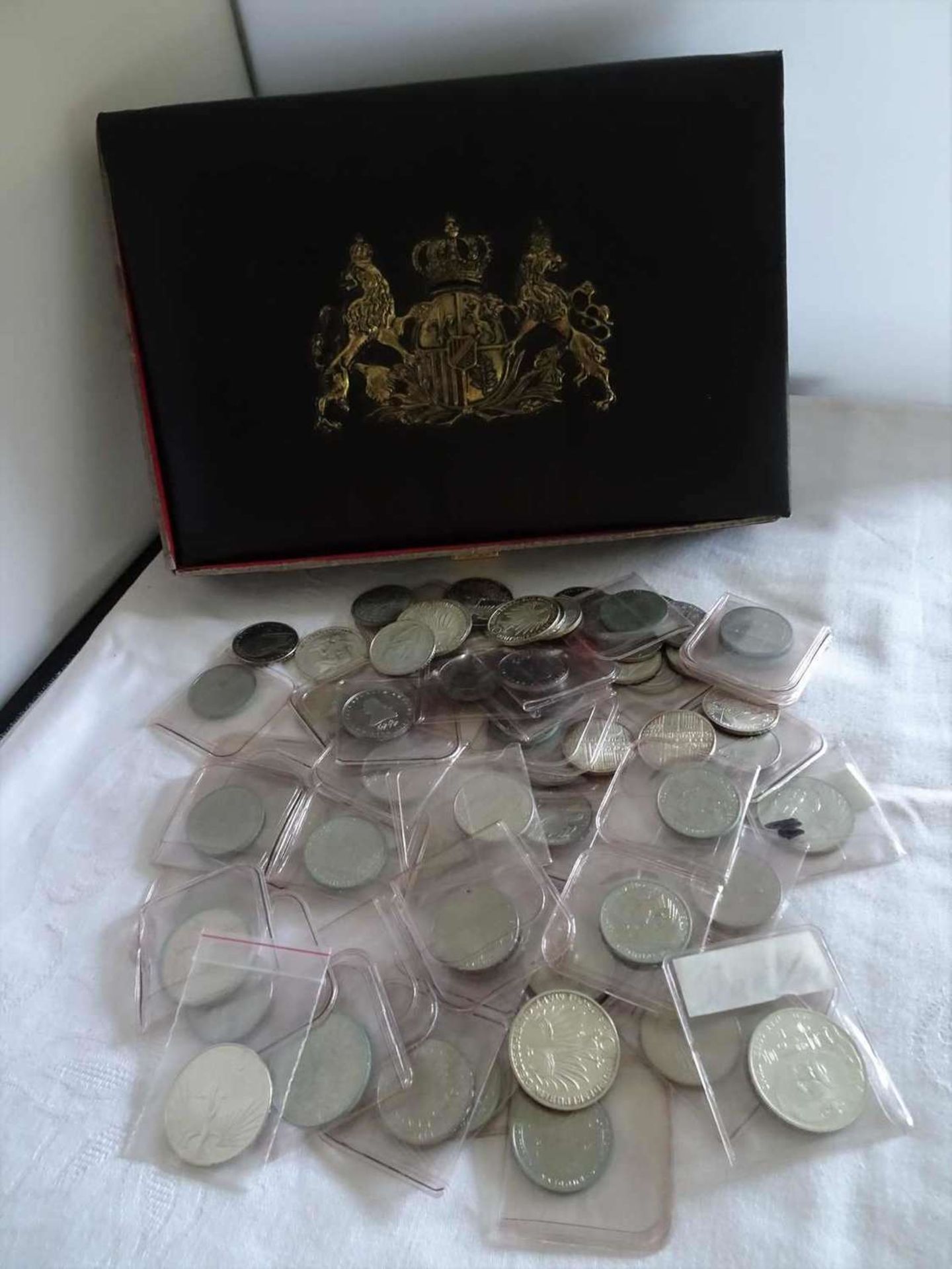 Lot FRG coins, 5 and 10 DM pieces, thereby 61x 5 DM, 15x 10 DM, a total of 455 DM.