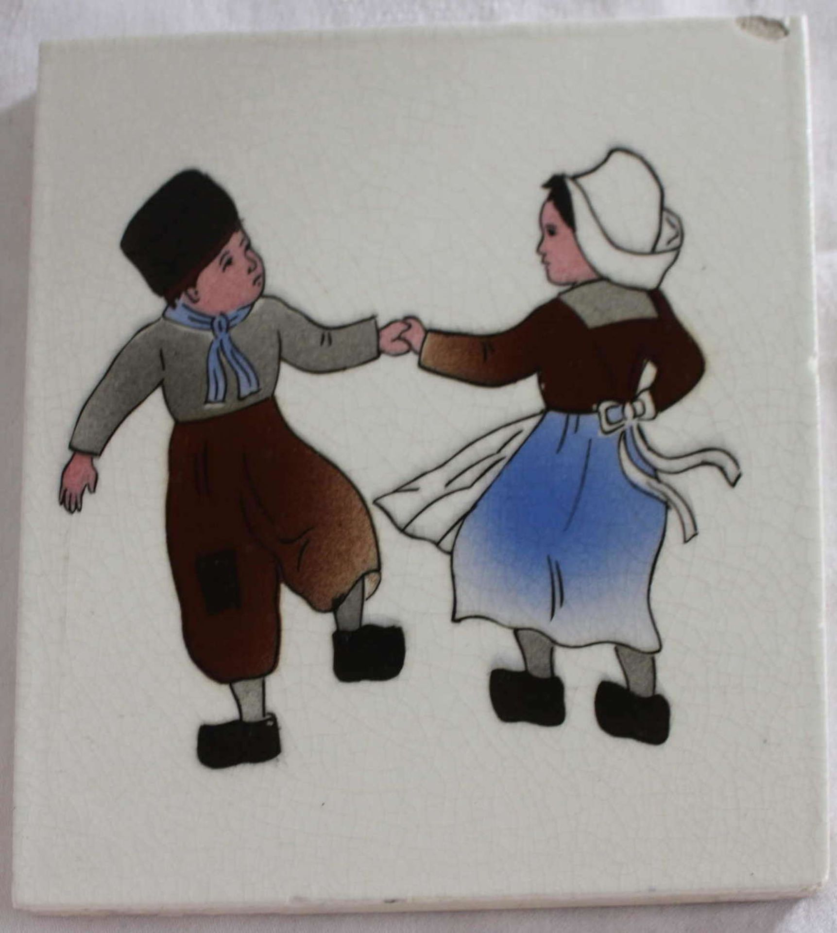 Wall tile Grünstadt ceramic, motif dancing kids. Partly chip. 15x15 cm<