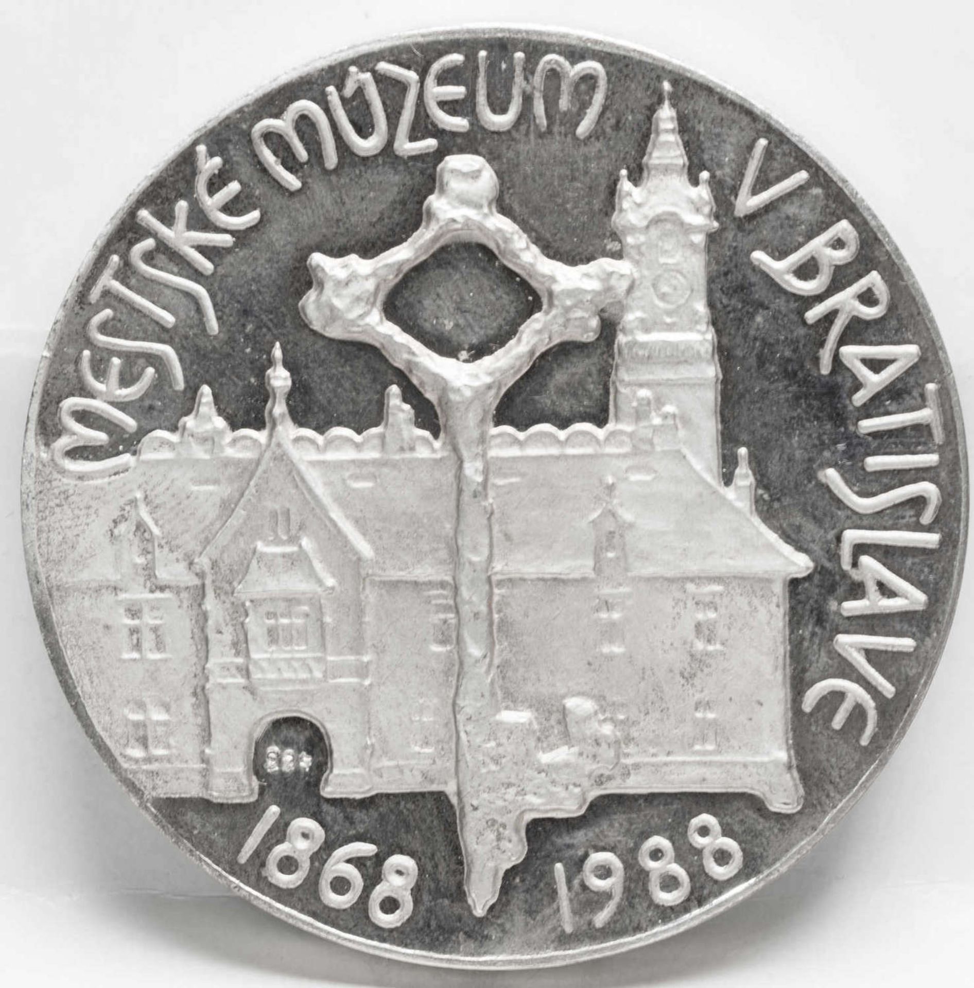 Medaille / Plakette 120 Jahre Museum Bratislava. Durchmesser: ca. 59,7 mm, Gewicht: ca. 97,3 g.