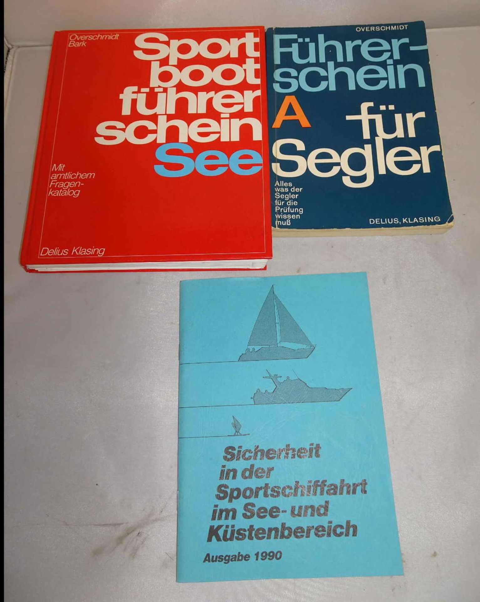 3 books about "Sports Shipping". Please visit!3 Bücher zum Thema "Sportschiffahrt". Bitte
