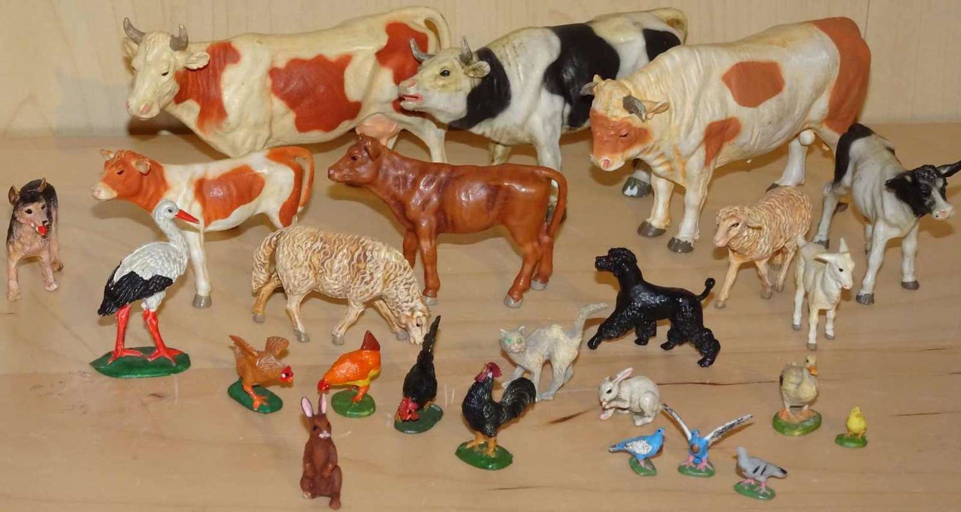 Elastolin Farm animals, plastic, 7 cm series, including cows, dog, rabbit, cat, chick, etc. A