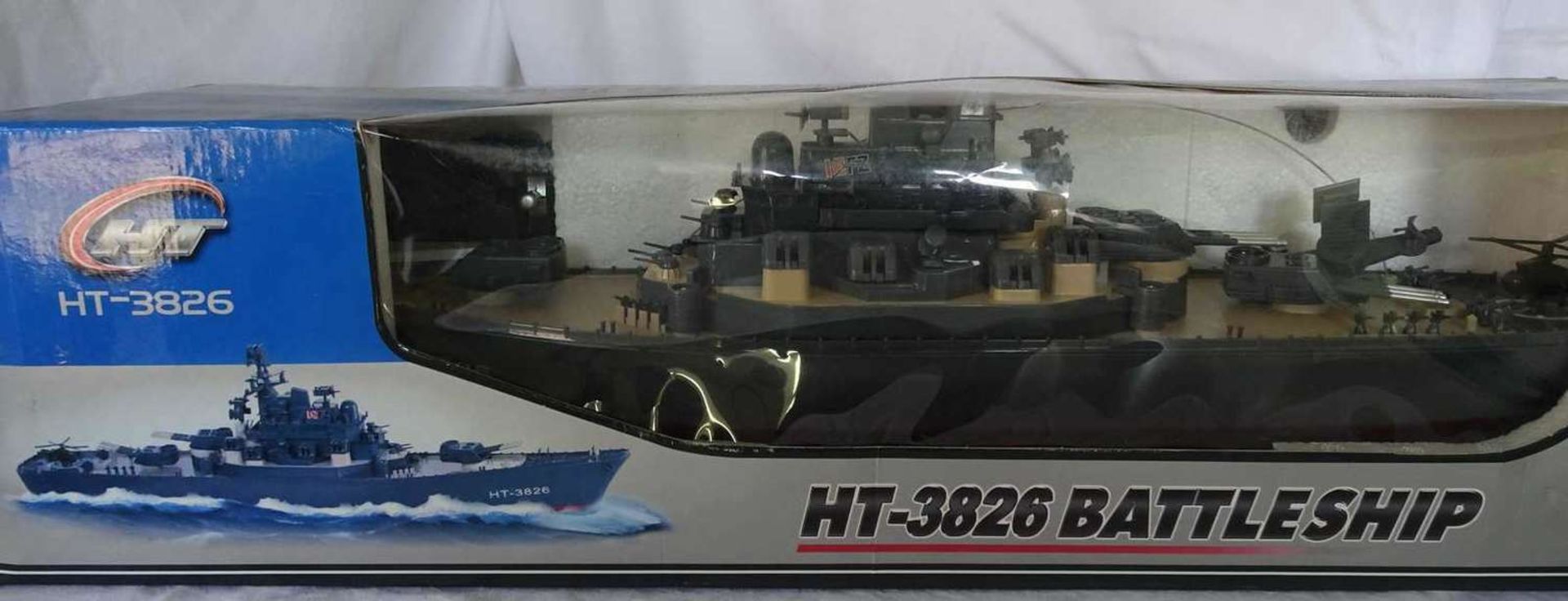 HTI 3826 Battleship, 1: 250, with controllerHTI 3826 Battleship, 1:250, mit Kontroller