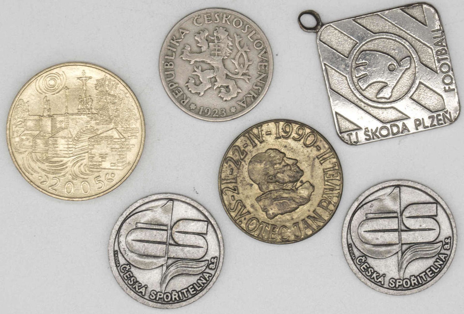 Tschechoslowakei, Lot Münzen und Medaillen. - Bild 2 aus 2