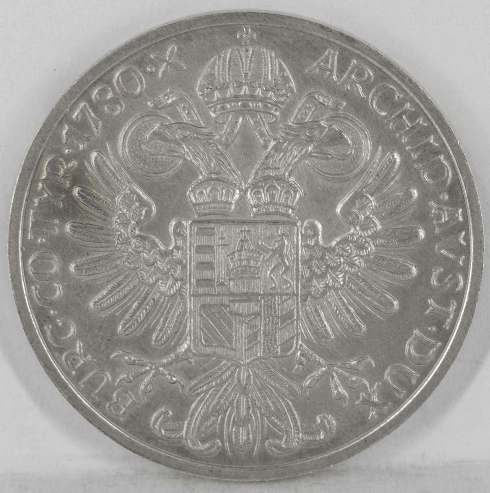 Medaille "maturitatem adepti gymnasii pragae partis minoris 1915 - 1965". RV: 1780 - Doppeladler von - Bild 2 aus 2