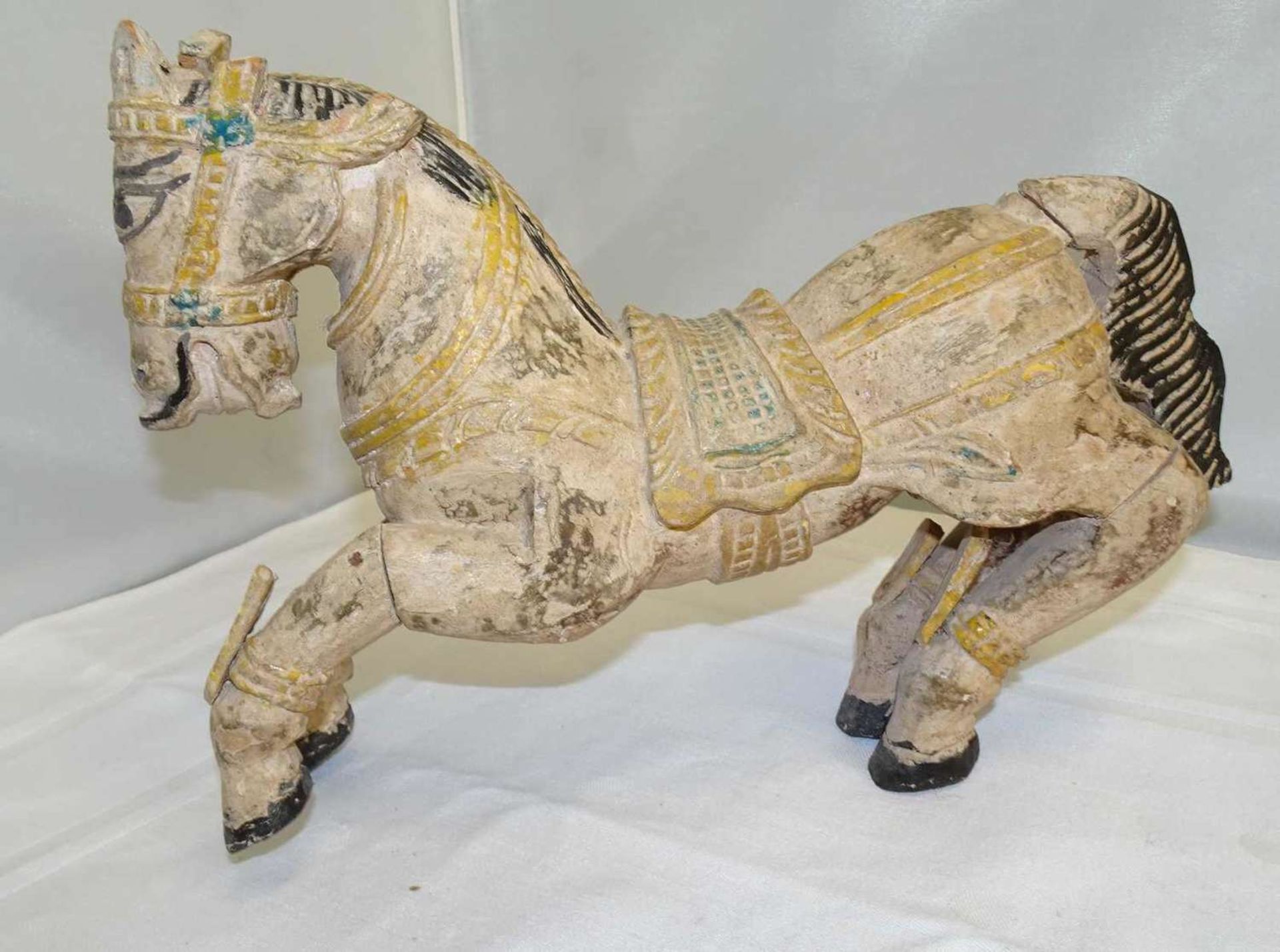 Pferd aus Asien, Handarbeit. Länge ca. 26 cm. Bitte besichtigen!Horse from Asia, handmade. Length - Bild 2 aus 2
