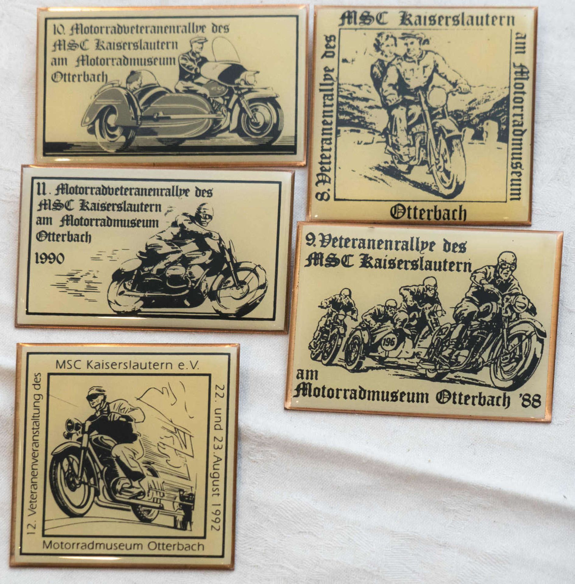 Fünf Plakette des MSC Kaiserslautern e.V.: 8. bis 12. Veteranenrallye Motorradmuseum Otterbach.