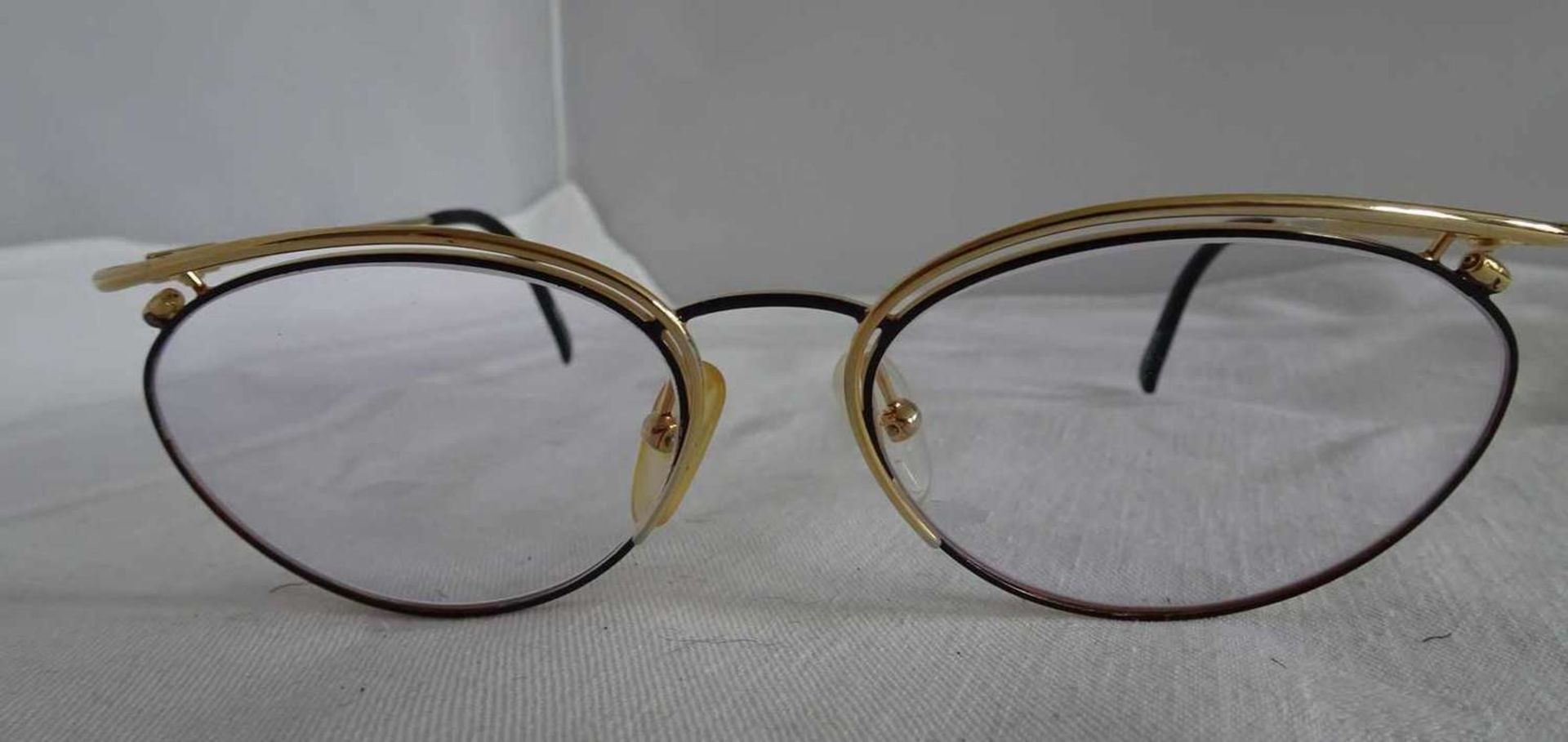 Brillengestell Paloma Picasso, guter Zustand.Glasses frame Paloma Picasso, good condition.