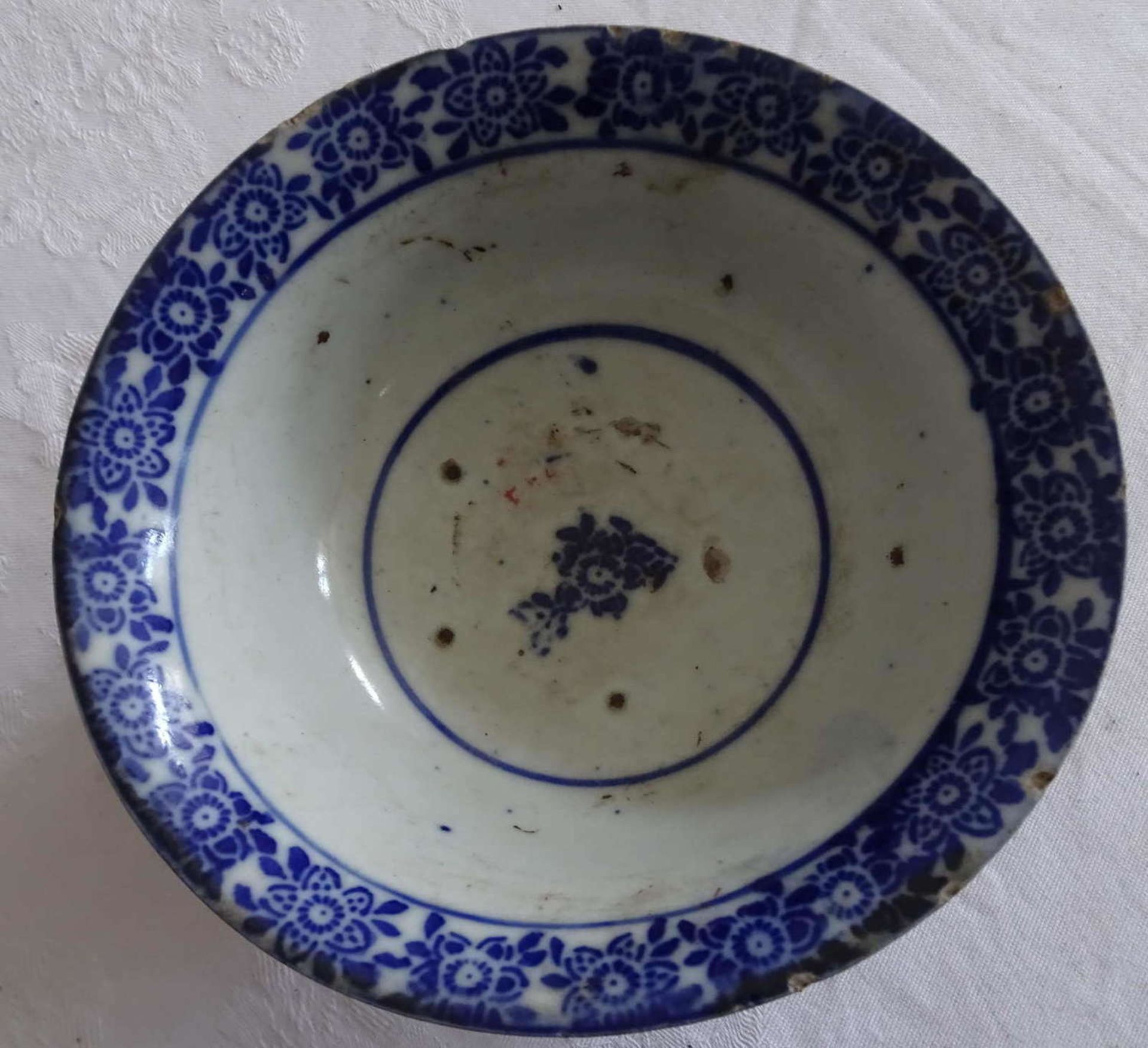 Ming Schale China, Durchmesser ca. 13,5 cm, mit Chip.Ming bowl China, diameter approx. 13.5 cm, with