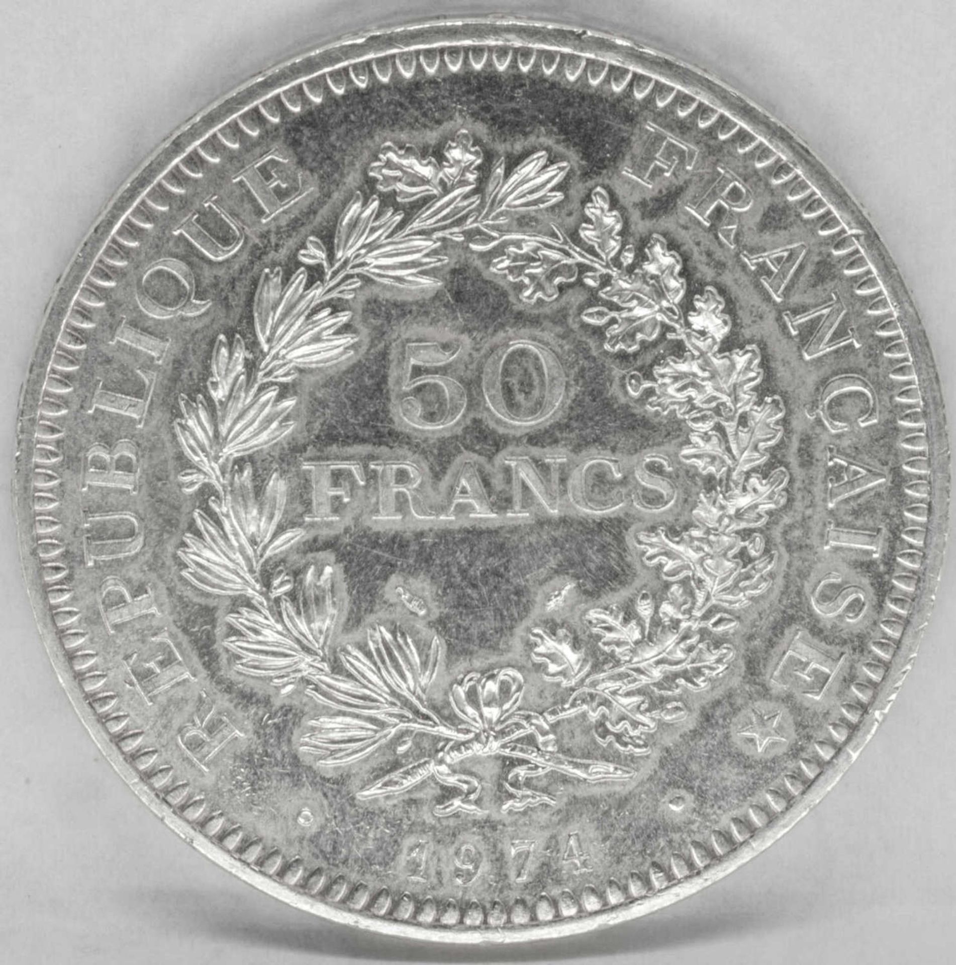 Frankreich 1974, 50.- Francs - Silbermünze "Herkules". Gewicht: ca. 30,1 g. Durchmesser: ca. 41 - Bild 2 aus 2