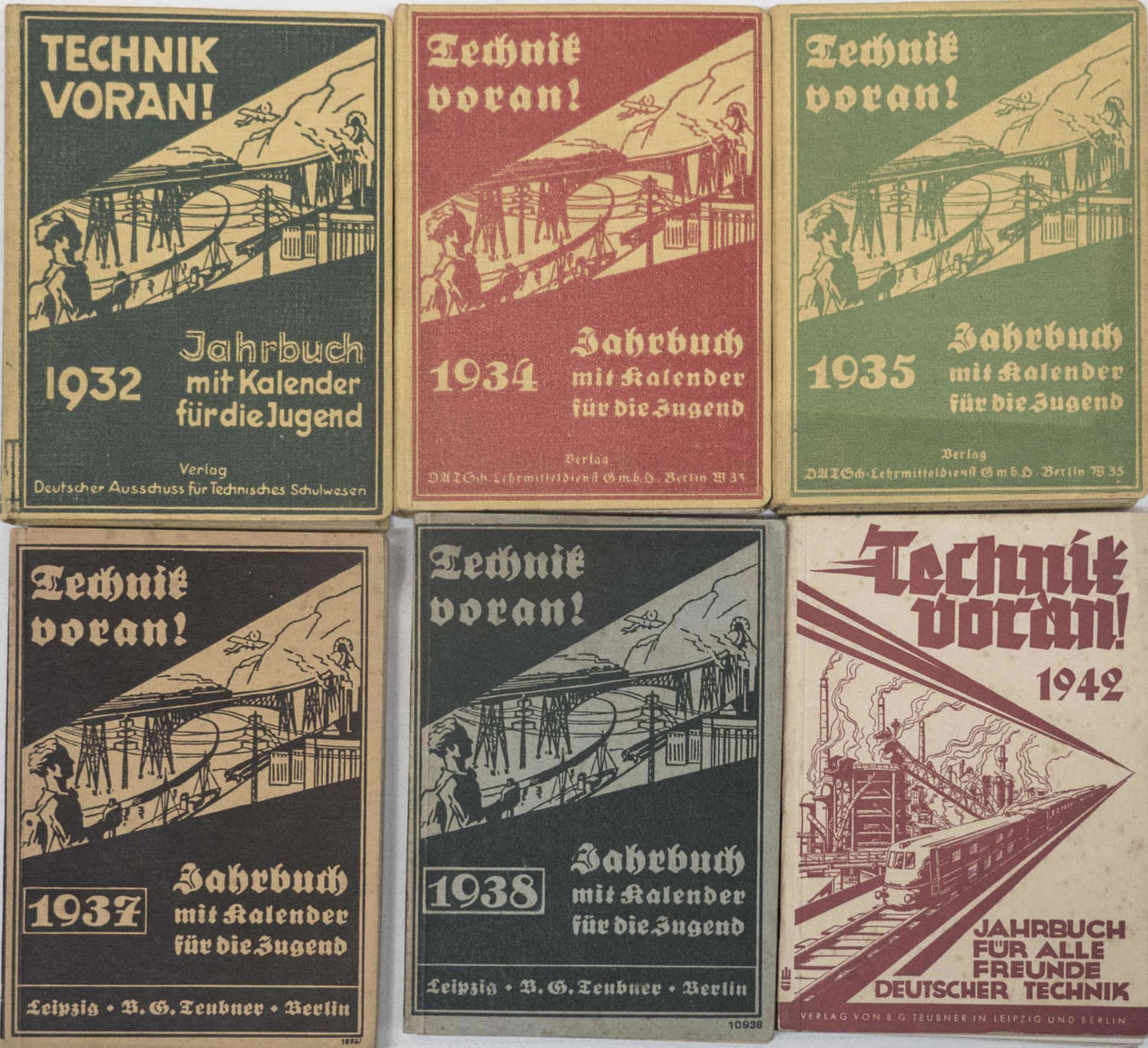 Lot Jahrbücher "Technik voran" - Jahrbuch für alle Freunde der deutschen Technik. Jahrgänge: 1932,